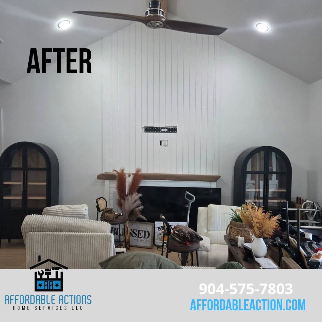 Gallery photos for Bright and Inviting Living Room Refresh in Yulee: Image #1