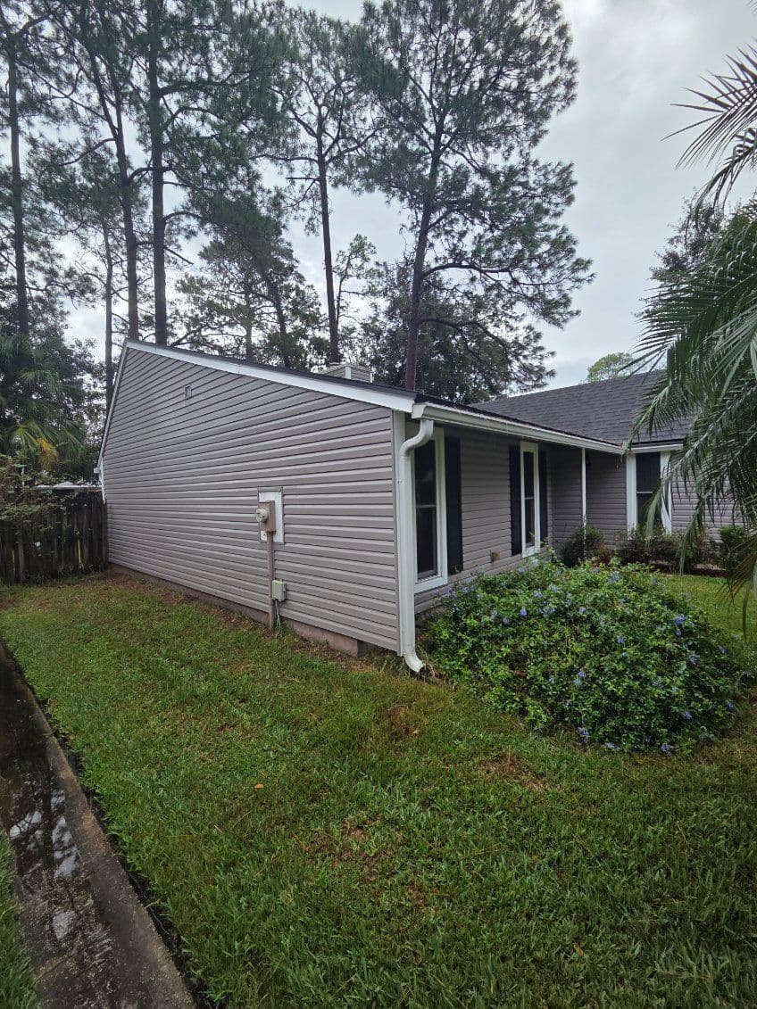 Gorgeous Vinyl Siding Repaint in Mandarin Florida